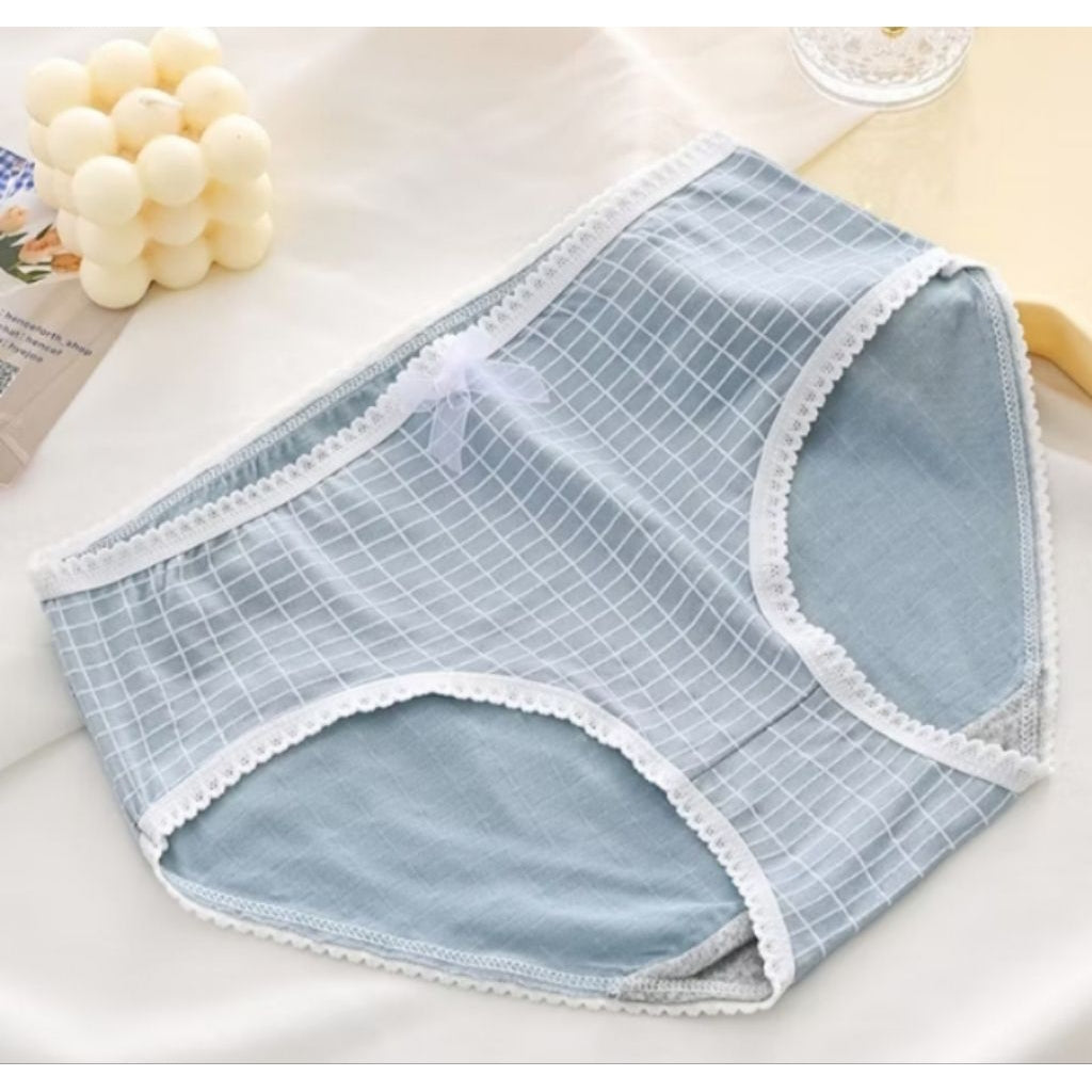 Pekanbaru Celana Dalam Wanita Motif Strawberry Fashion Jepang Crotch Mid Waist