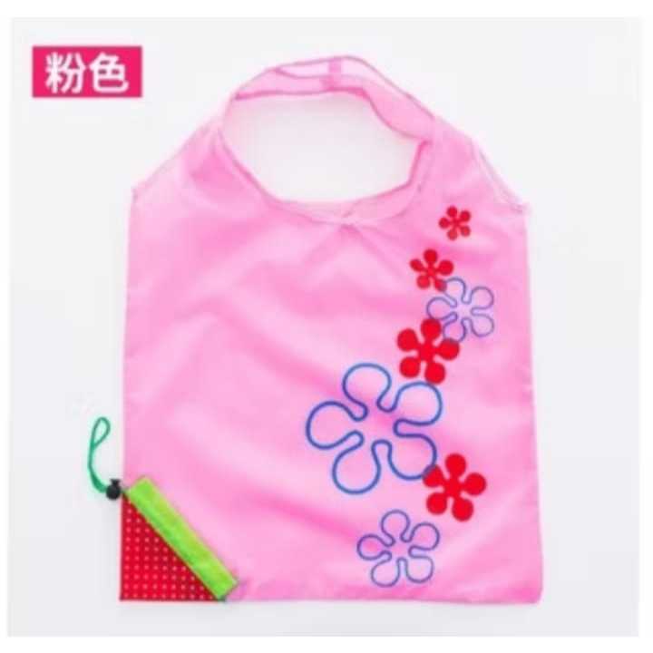 Tas lipat shopping bag motif Strawberry untuk belanja