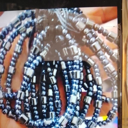 Pekanbaru Gelang Tangan Batu