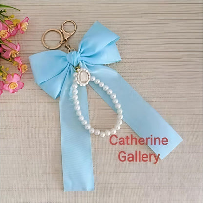 Pekanbaru Hanya 3 Hari Diskon Khusus : Gantungan Tas wanita  Pita Mutiara Clarice Cantik/keychain