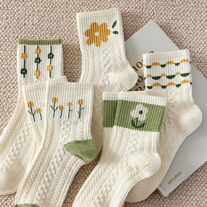 [littlecrab] Kaos Kaki Knit Hijau Bunga Daun Base Putih Cream Import Sock High Quality Cute Soft Green Korean Style