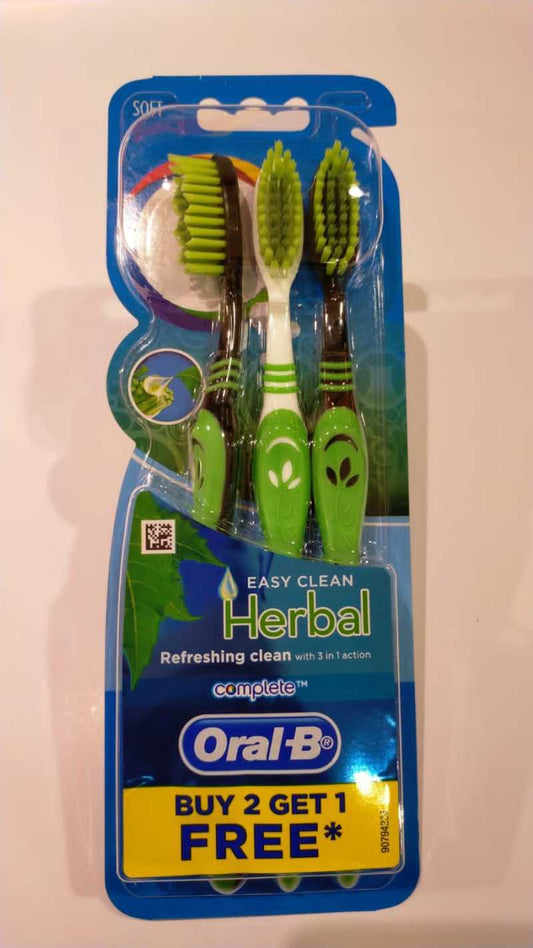 Pekanbaru Oral-B Tooth Brush Easy Clean Herbal 3'S