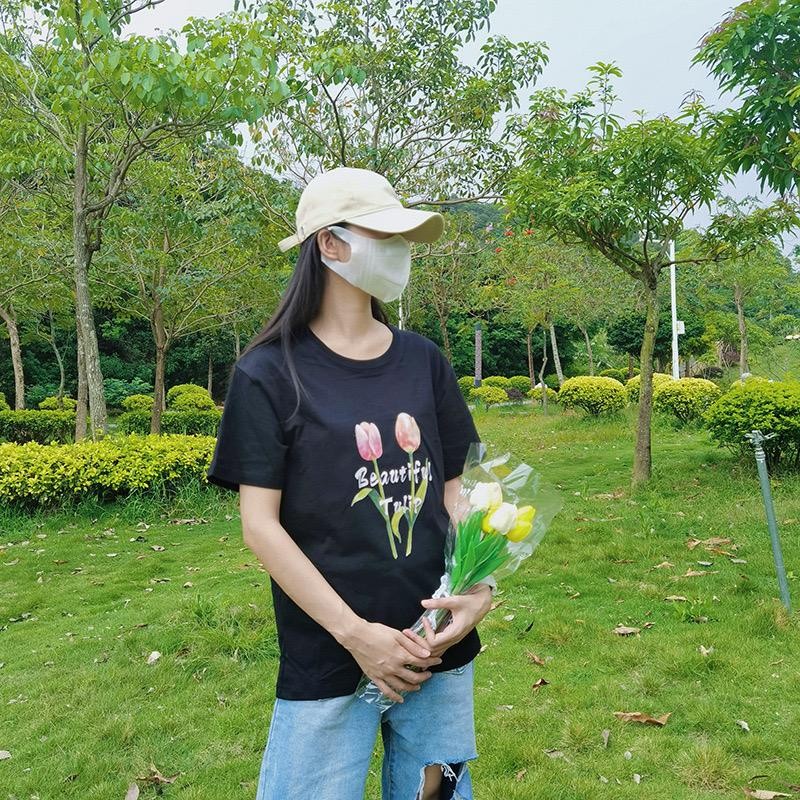 [littlecrab] Kaos Sablon Bunga Polos Beautiful Tulip Hitam Putih Pink Tulip Flower Berkualitas T-shirt Couple Unisex Korean Style