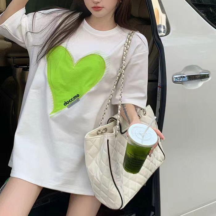 [littlecrab] Kaos Oversize Doccmo Love Hijau Neon Jahit Love Polos T-shirt Couple Unisex Lembut Berkualitas Motif Hati Besar Green Unik Simple Korean Style