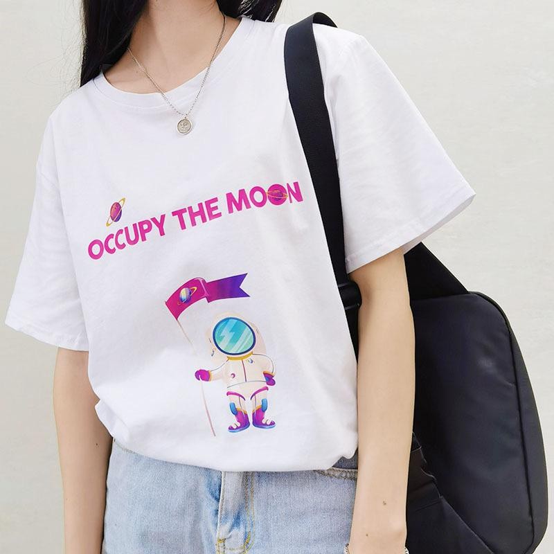[littlecrab] Kaos Oversize Occupy The Moon Astronot Planet Bulan Bendera Saturnus Luar Angkasa Sablon Berkualitas Hitam Putih Pink T-shirt Couple Unisex Lembut Unik Korean Style