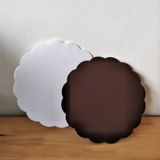 Pekanbaru Cake Board / Tatakan Kue Bulat Bunga Plastik Coklat Putih