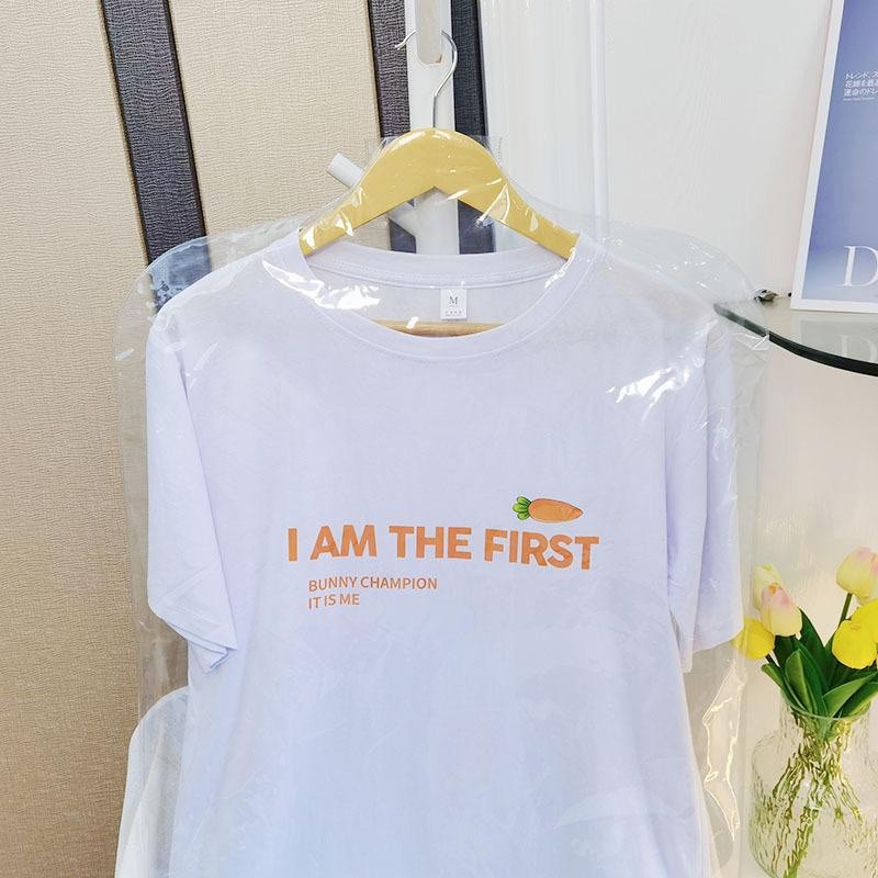 [littlecrab] Kaos Oversize Carrot Bunny Champion I Am The First Autonomous Rabbit Kelinci Olahraga Wortel T-shirt Sablon Berkualitas Unisex Couple Korean Style
