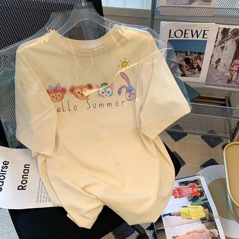 [littlecrab] Kaos Oversize Duffy Family Stellalou and Friends Hello Summer Polaroid Cream Putih Soft Color Simple Elegan Aesthetic T-shirt Couple Unisex Cartoon Sablon Berkualitas Korean Style