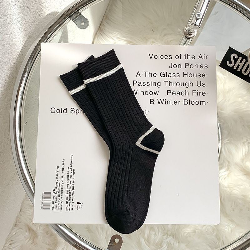 [littlecrab] Kaos Kaki Hitam Putih Stripe R Letter Garis Black White Import Long Sock High Quality Kaos Kaki Panjang Korean Style