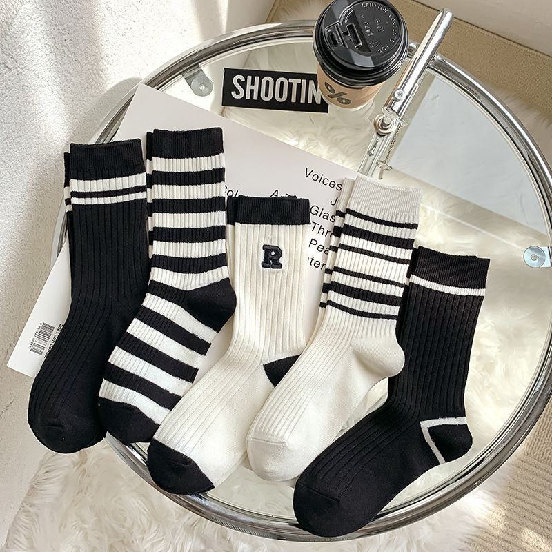 [littlecrab] Kaos Kaki Hitam Putih Stripe R Letter Garis Black White Import Long Sock High Quality Kaos Kaki Panjang Korean Style