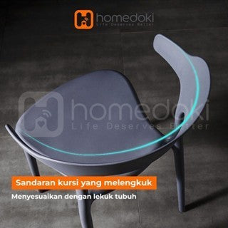 Pekanbaru Homedoki Kursi Makan / Kursi Plastik / Kursi Cafe / Kursi Tamu / Bangku Makan / Kursi Santai Kursi