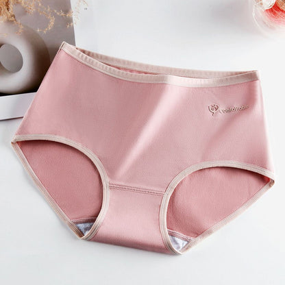 Pekanbaru Celana Dalam Wanita C-6 Katun Murni Bermotif Logo Comfortable